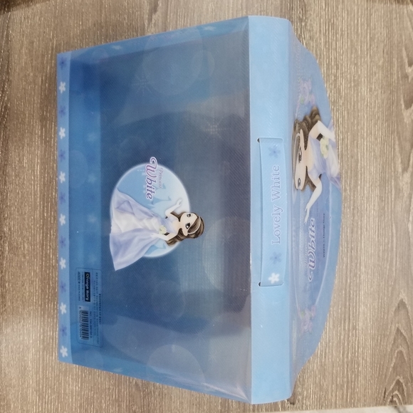 Orange Story Lovely White Case for paper or stationary. - Picture 4 of 10